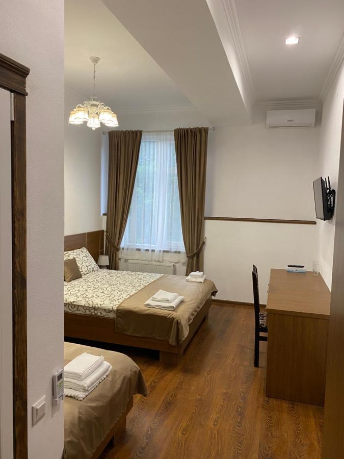 Grand Hotel Mohyliv-Podilskyi Bagian luar foto