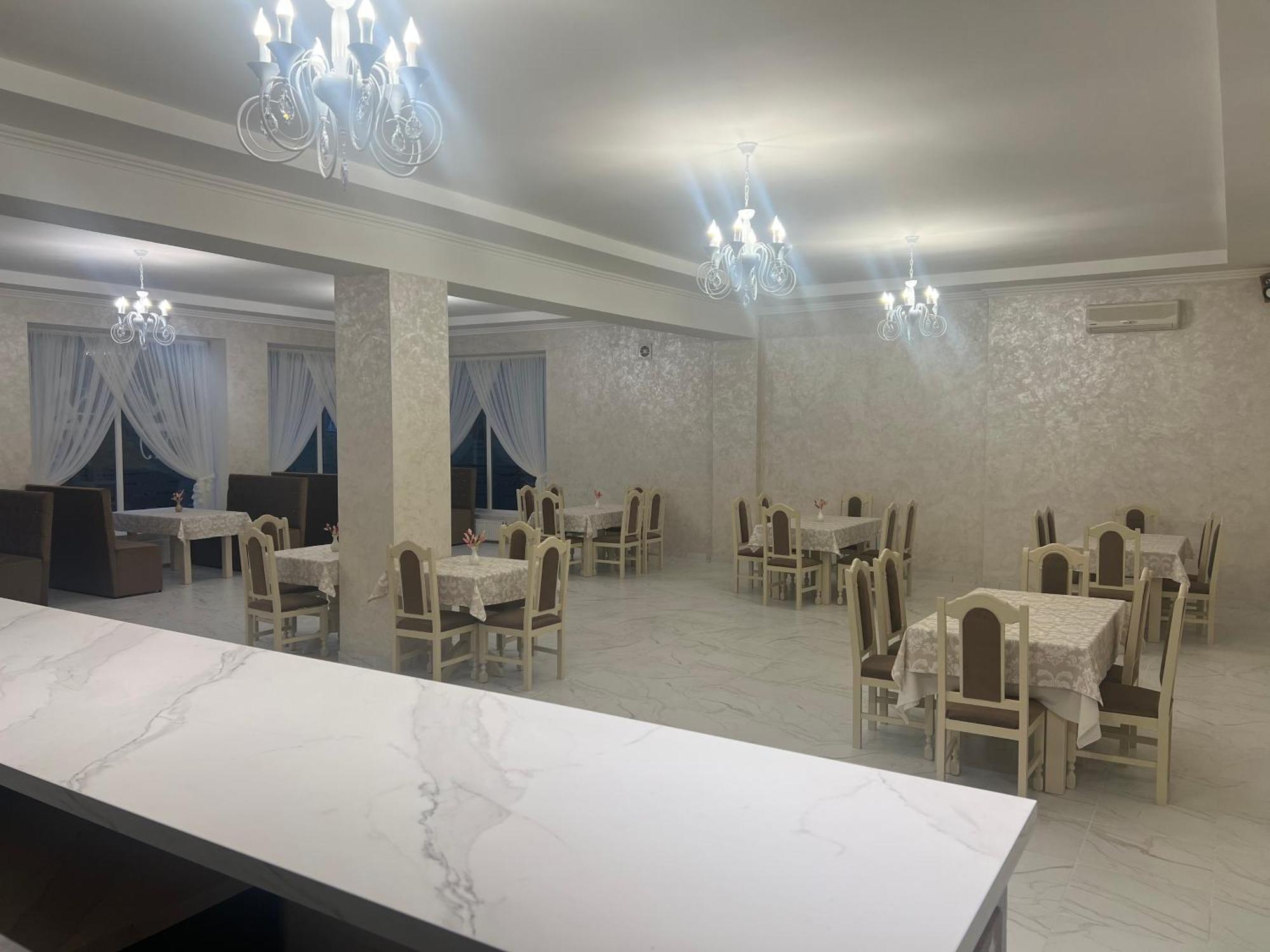 Grand Hotel Mohyliv-Podilskyi Bagian luar foto