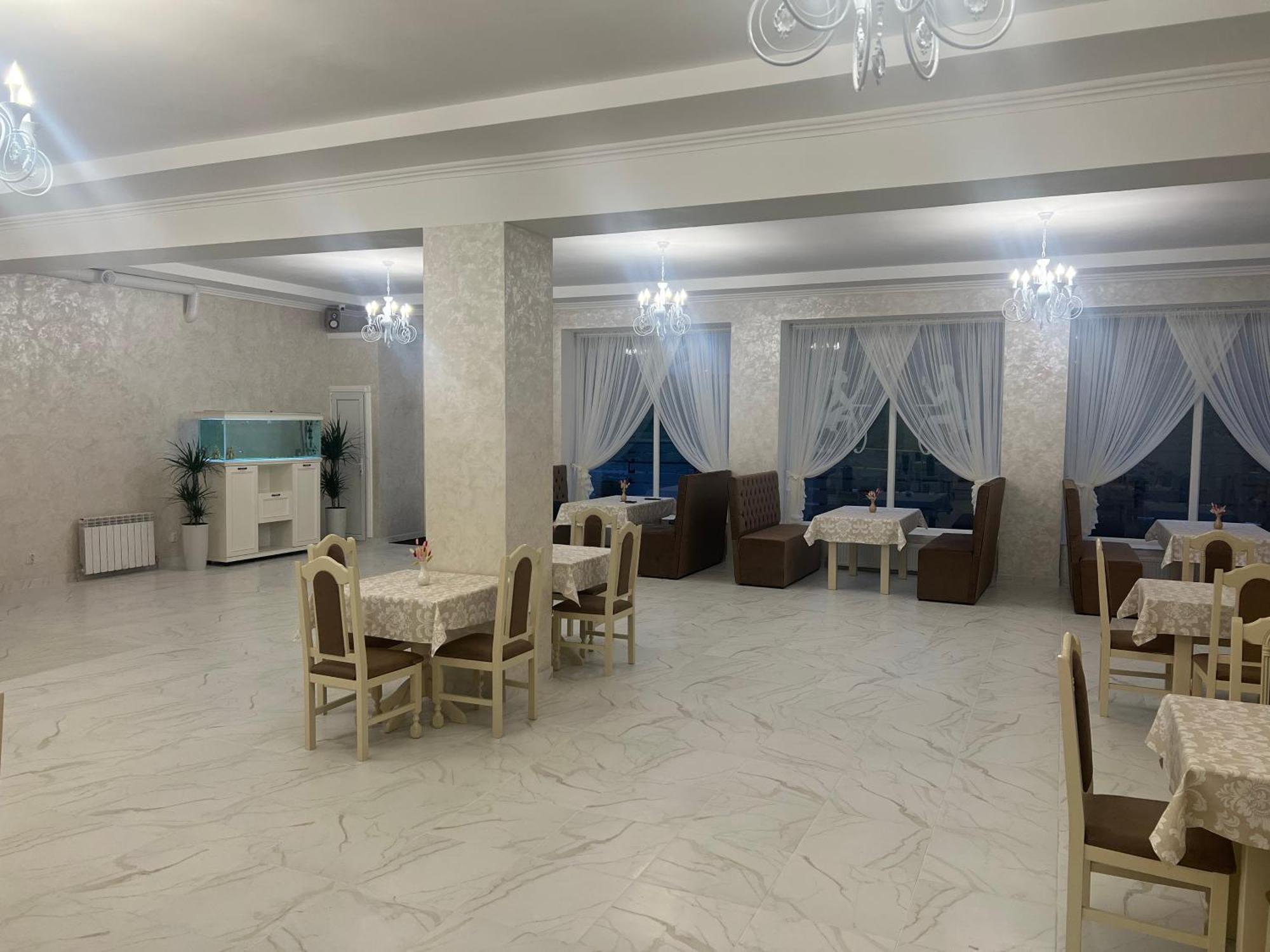Grand Hotel Mohyliv-Podilskyi Bagian luar foto