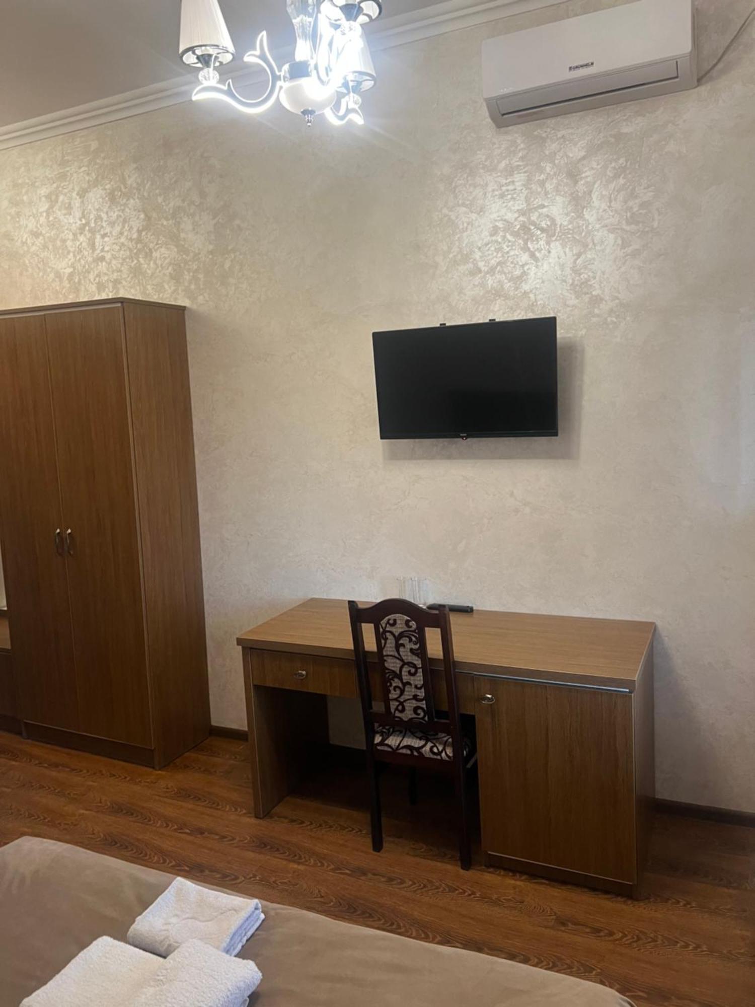 Grand Hotel Mohyliv-Podilskyi Bagian luar foto